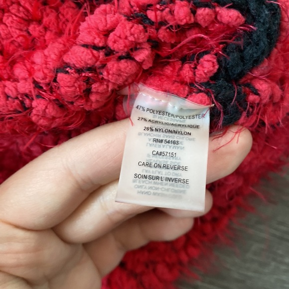 Thick winter sweater - Picture 3 of 4